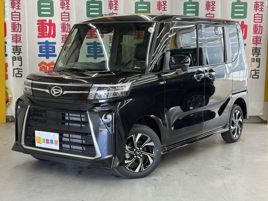 タントカスタム X 未使用車 4WD