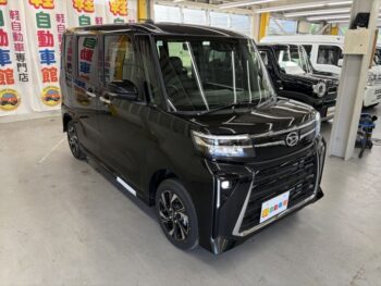 タントカスタム X 未使用車 4WD