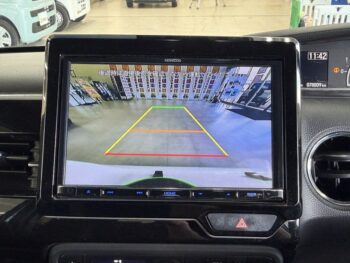 N-BOXカスタム L　ターボ　ナビ・TV・バックカメラ　後期型　4WD
