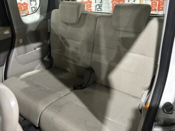 タント X　ターボ　4WD