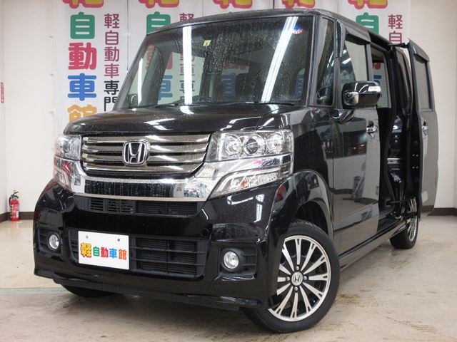 N-BOXカスタム G ターボSSパッケージ 4WD