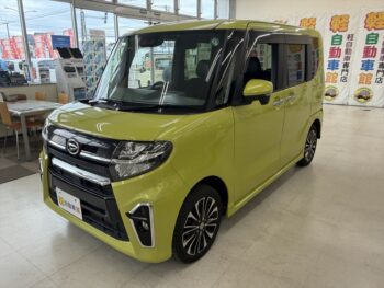 タントカスタム RS　セレクション　ターボ　4WD