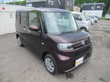 タント L IDLEレス 未使用車 4WD