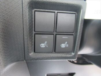 タント L IDLEレス 未使用車 4WD