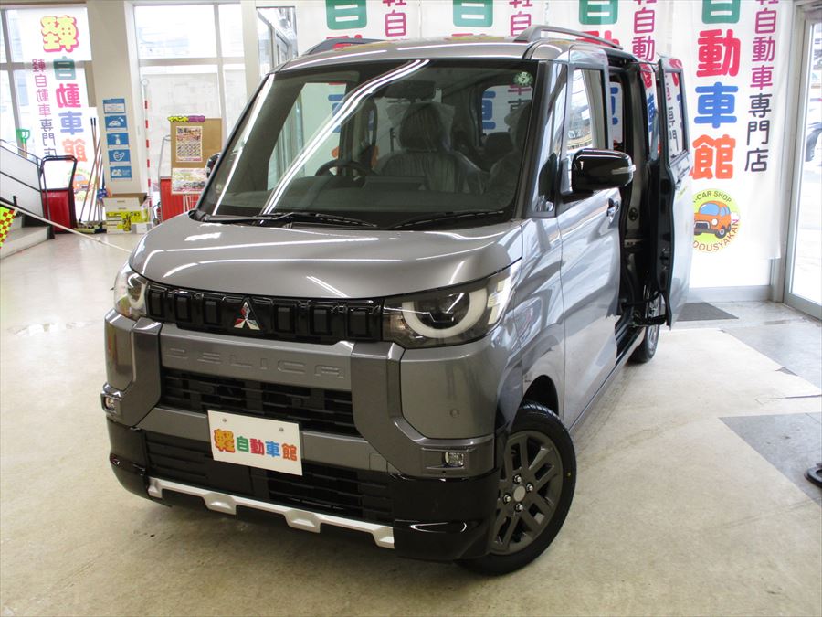 デリカミニ T プレミアム 未使用車 4WD