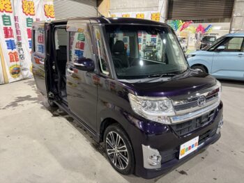 タントカスタム RS　ターボ　トップエディション　SAⅡ　純正ナビTV　バックカメラ　4WD