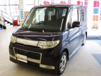 タントカスタム X　4WD