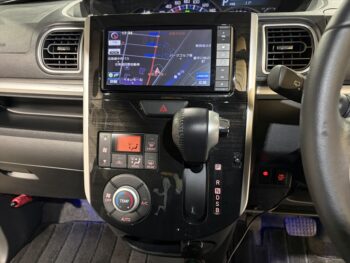 タントカスタム RS　ターボ　トップエディション　SAⅡ　純正ナビTV　バックカメラ　4WD