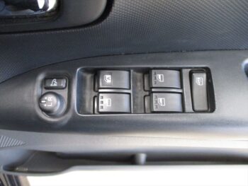 タントカスタム X　4WD