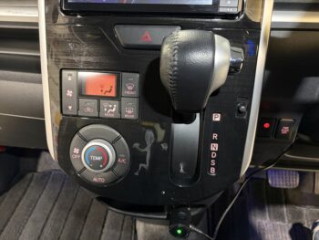 タントカスタム RS　ターボ　トップエディション　SAⅡ　純正ナビTV　バックカメラ　4WD