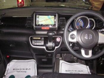 N-BOXカスタム Ｇ・Ｌパッケージ 4WD