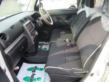 ピクシススペースカスタム X　4WD
