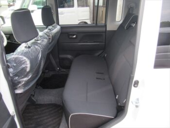 ピクシススペースカスタム X　4WD