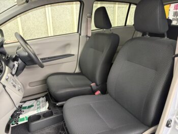 プレオプラス LA スマートアシストブラックエディション 4WD