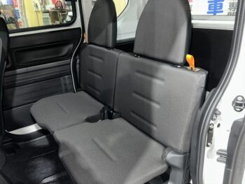 N-VAN ファン　未使用車　4WD