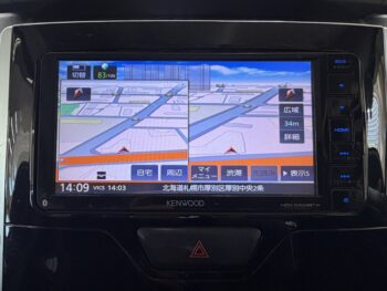 タントカスタム X　ナビ・TV・バックカメラ　後期型　４WD