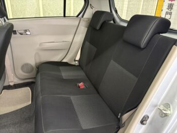 プレオプラス LA スマートアシストブラックエディション 4WD