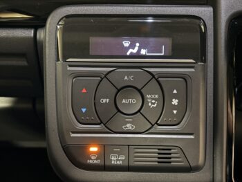 スペーシアカスタム ハイブリッド　XS　未使用車 4WD