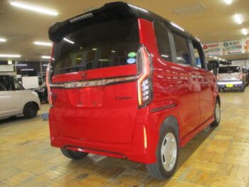 N-BOXカスタム Ｇ・ＥＸホンダセンシング 4WD