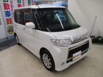 タントカスタム X　後期型　4WD