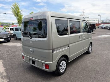 エブリイバン ジョイン 未使用車 4WD