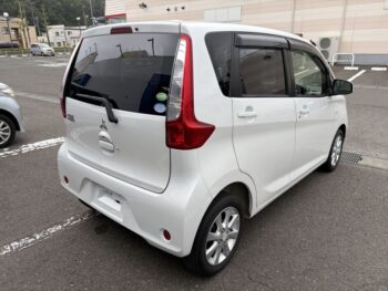 eKワゴン Ｇ　バックカメラ