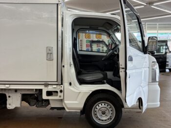 キャリイトラック  保冷車 4WD