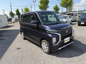 eKクロススペース Ｔ ターボ プレミアムインテリアパッケージ ナビTV・バックカメラ 4WD