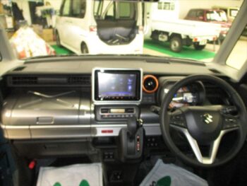 スペーシアギア ハイブリッド　XZ　ターボ　全方位モニター用ｶﾒﾗパッケージ装着車　4WD