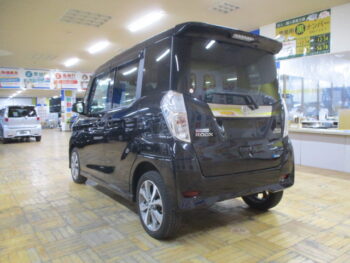 デイズルークス ハイウェイスター ＸＧパッケージ 4WD