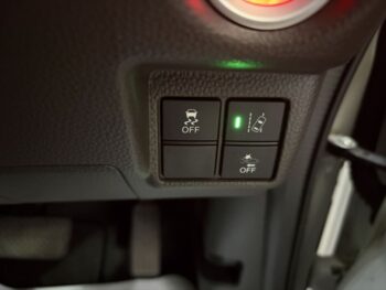 N-BOX Ｇ・Ｌホンダセンシング　カッパーブラウンスタイル　ナビ・ＴＶＢカメラ 4WD