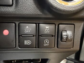 ピクシスジョイ Ｃ Ｇ ＳＡⅢ プライムコレクション　純正ナビ　ＴＶ　バックカメラ 4WD