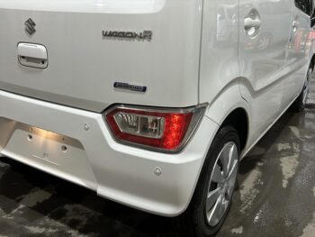 ワゴンR ハイブリッドFX　S　全方位モニター付ディスプレイオーディオ・スズキコネクト　4WD