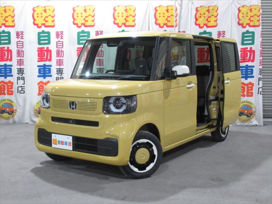 N-BOX ファッションスタイル 未使用車 4WD