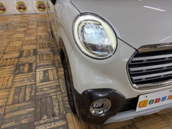 ピクシスジョイ Ｃ Ｇ ＳＡⅢ プライムコレクション　純正ナビ　ＴＶ　バックカメラ 4WD