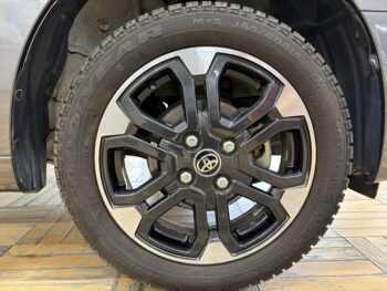 ピクシスジョイ Ｃ Ｇ ＳＡⅢ プライムコレクション　純正ナビ　ＴＶ　バックカメラ 4WD