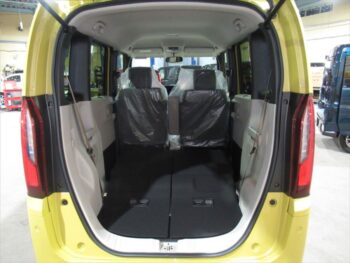 N-BOX ファッションスタイル 未使用車 4WD