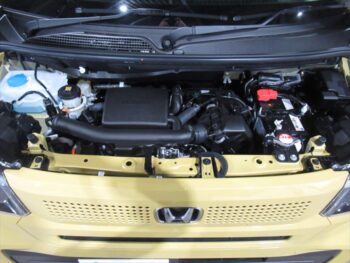 N-BOX ファッションスタイル 未使用車 4WD