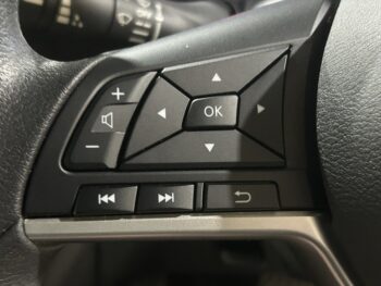 eKワゴン M バックカメラ　4WD