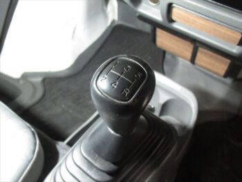 ミニキャブトラック Vタイプ　エアコン　パワステ　付 4WD