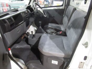 ミニキャブトラック Vタイプ　エアコン　パワステ　付 4WD