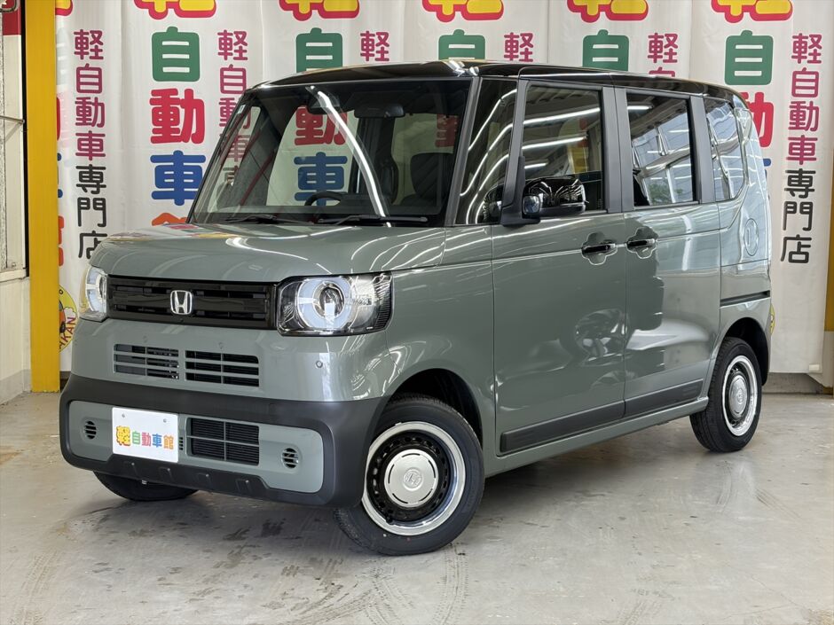 N-BOX ジョイ ターボ ２トーン 未使用車 4WD