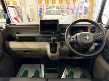 N-BOX ジョイ ターボ ２トーン 未使用車 4WD