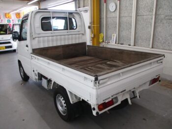 クリッパートラック DX 三方開 エアコン・パワステ パートタイム 4WD