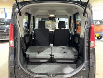 フレアワゴン XS　ナビ　バックカメラ　4WD