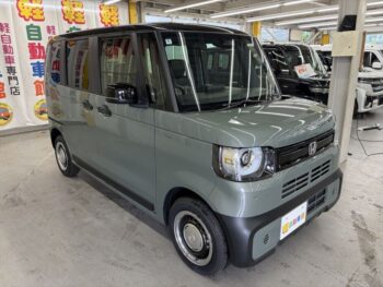 N-BOX ジョイ ターボ ２トーン 未使用車 4WD