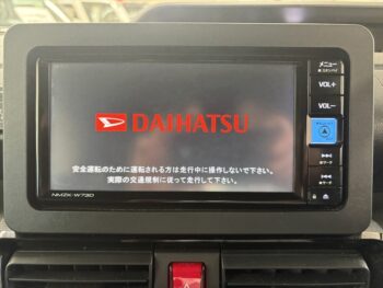 タントカスタム X　純正ナビ・TV・バックカメラ　後期型　４WD