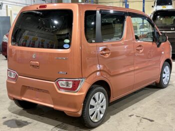 ワゴンR ＨＹＢＲＩＤ　ＦＸ　ナビＴＶ　バックカメラ　4ＷＤ