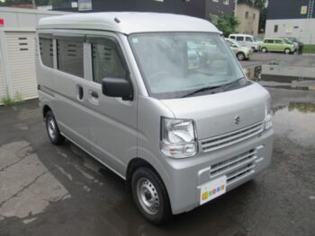 エブリイバン PA スズキセーフティサポート非装着車 4WD