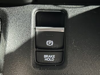 N-BOXカスタム ベースグレード　4WD